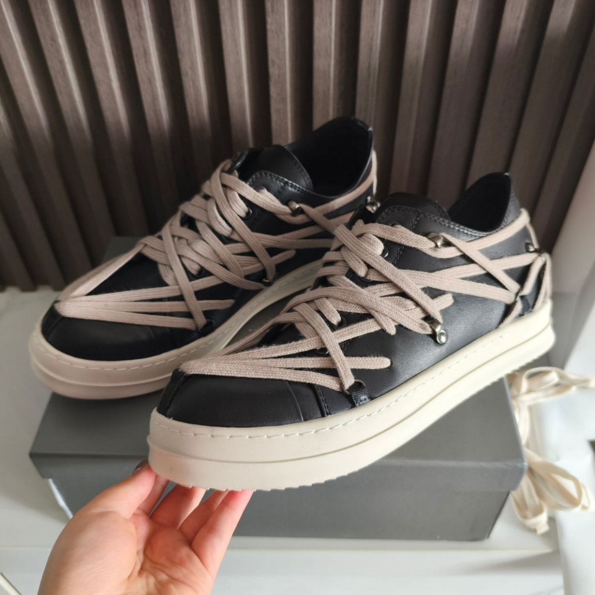 Brand Luxury Ramones Laces Lea - огляд і ціна Streetwear Brand Shoes