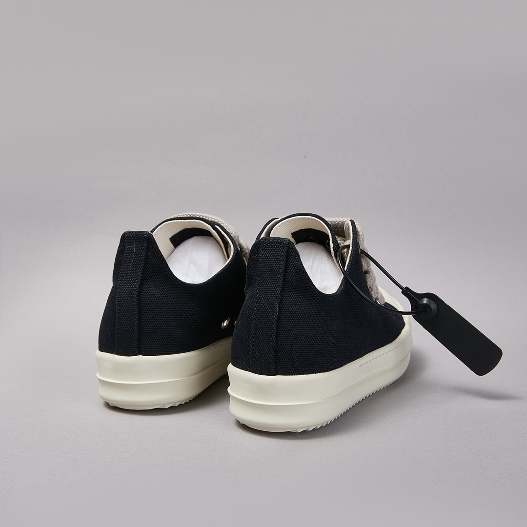 Casual Shoes Men Canvas Black  - огляд і ціна Streetwear Brand Shoes