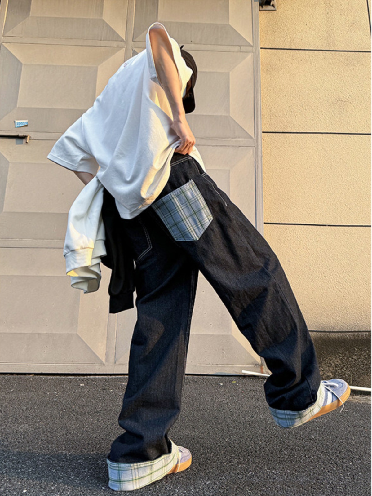 Retro American Spliced Wide Le - огляд і ціна Streetwear Brand Jeans